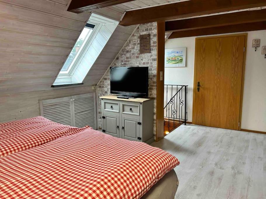 Maisonette-Fewo Fritz Mit Infrarotsauna โกรสเชอเนา ภายนอก รูปภาพ