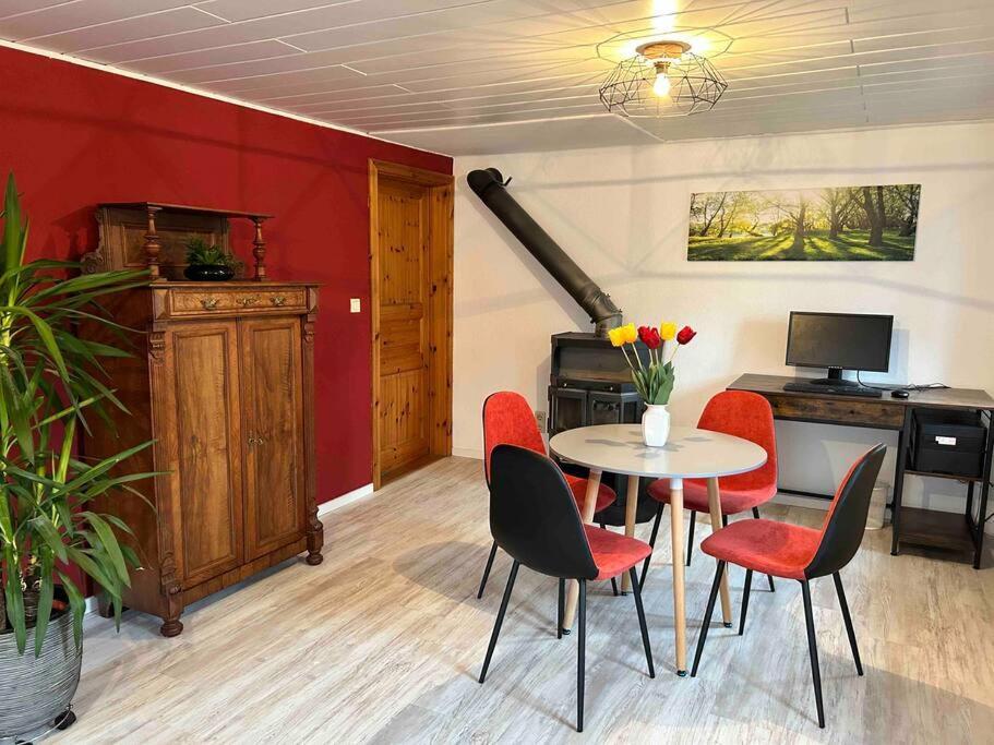 Maisonette-Fewo Fritz Mit Infrarotsauna โกรสเชอเนา ภายนอก รูปภาพ